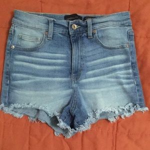 Kendall & Kylie drifter high rise jean cutoffs shorts, size 5/27.
